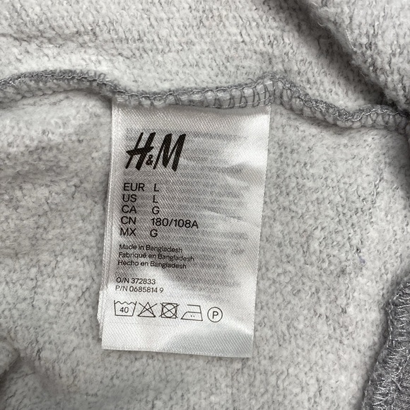 H&M men’s grey hoodie - size Large - Picture 4 of 7